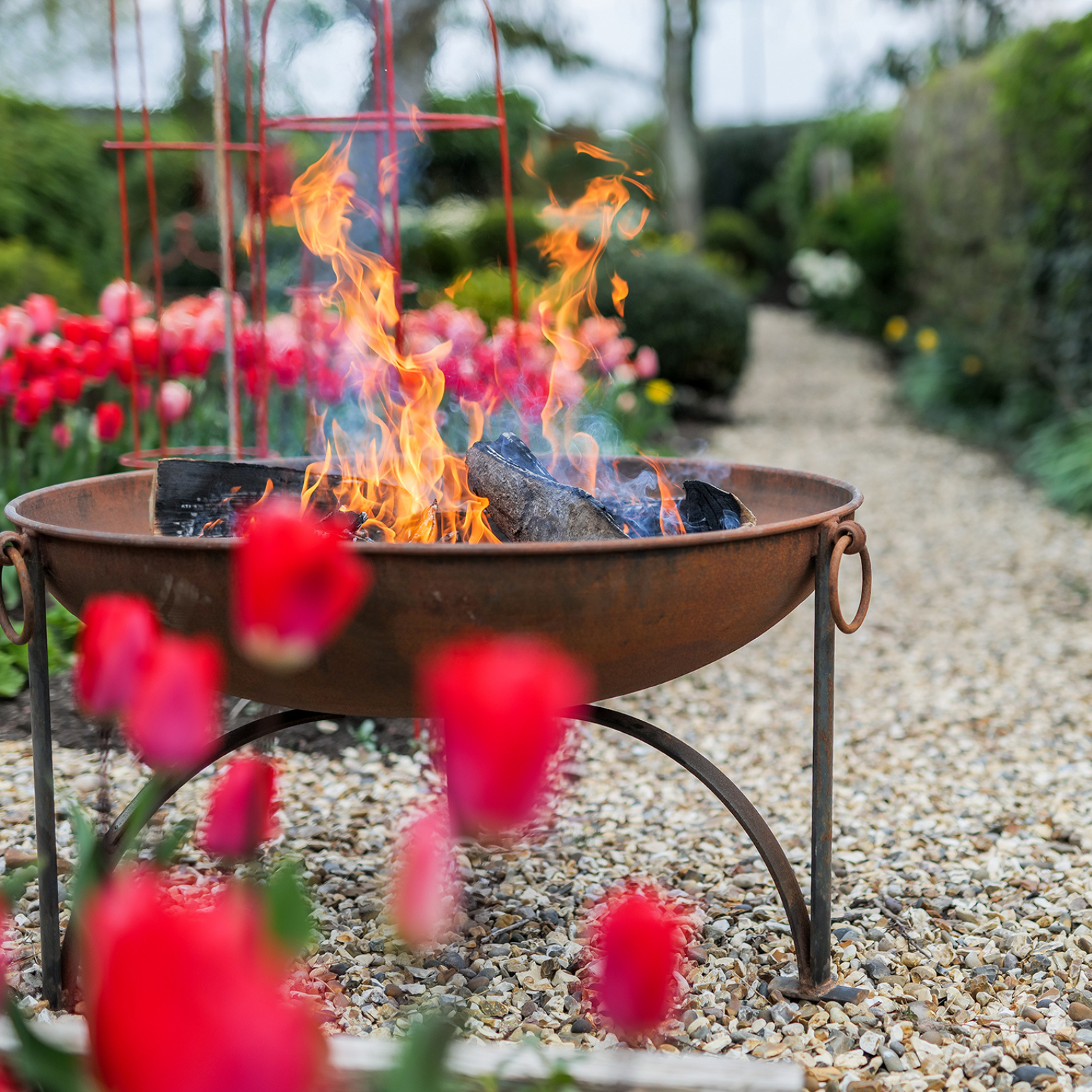Firepits UK Plain Jane with Swing Arm BBQ Rack - Image 3